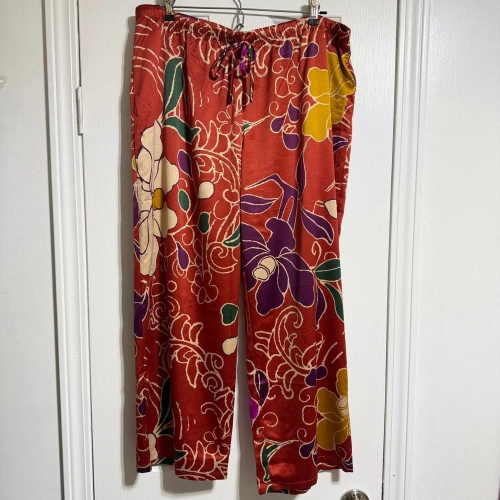 Natori satin pajama pant set rust floral cropped flowy top size large